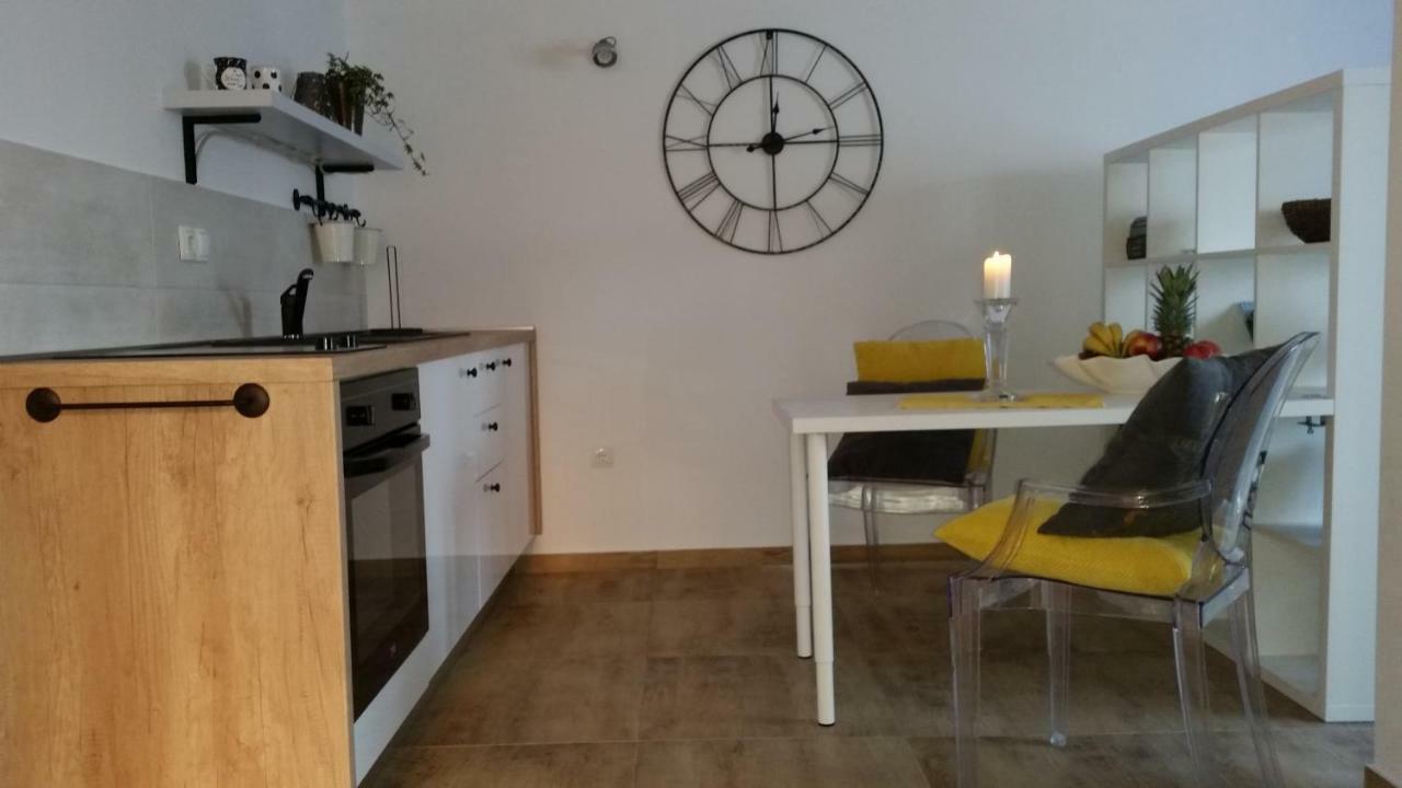 Studio Apartman Providence Šibenik Exteriör bild