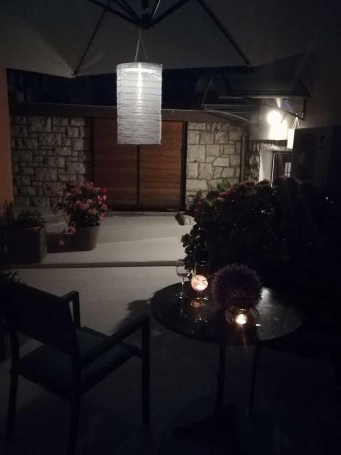 Studio Apartman Providence Šibenik Exteriör bild