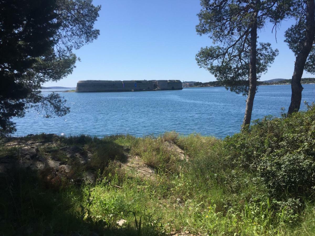 Studio Apartman Providence Šibenik Exteriör bild
